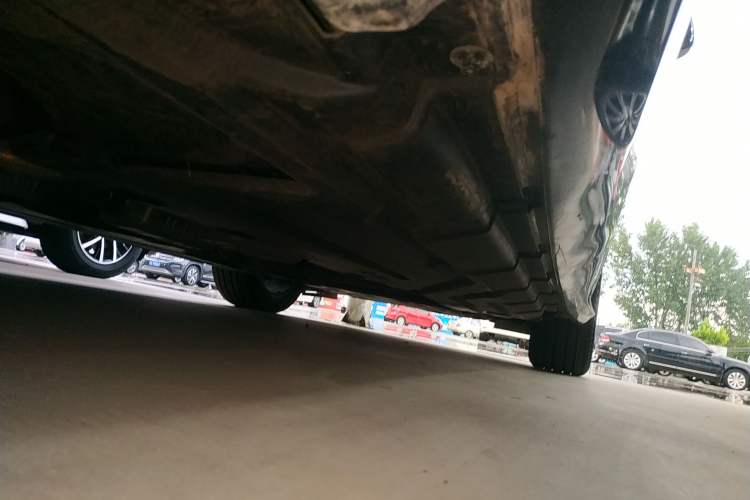 Used Mercedes-Benz R-Class 2014 R 320 4MATIC Business Model
