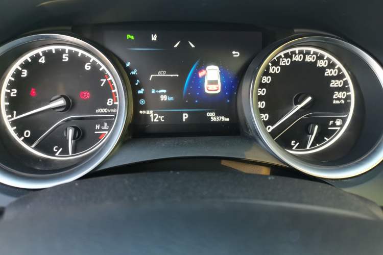 Used Toyota Camry 2018 2.0G Luxury Edition
