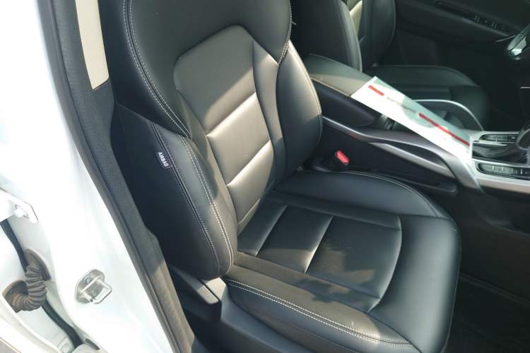 Used Geely Auto Emgrand X7 Sport 2016 1.8TD Automatic Smart Connectivity Version