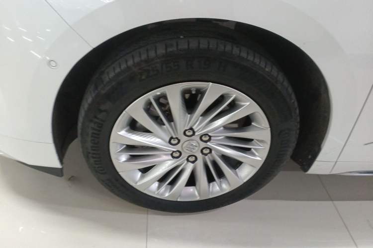 Used Buick Century 2023 2.0T Seven-Seater Yinshi Edition