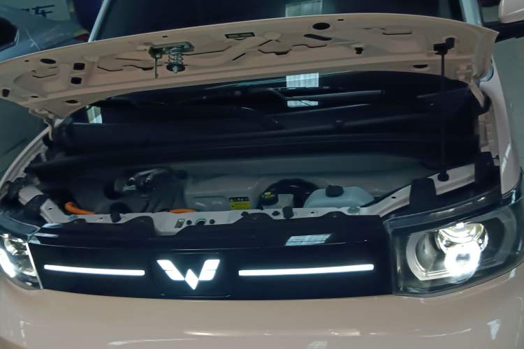 Used Wuling Hongguang MINIEV 2022 Macaron Premium Model – Lithium Iron Phosphate
