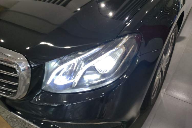 Used Mercedes-Benz E-Class 2018 E 300 L Luxury Model
