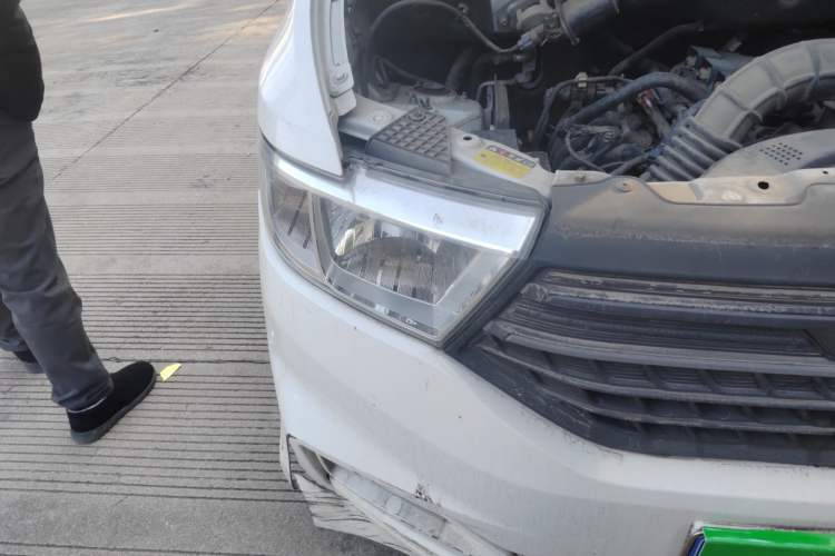 Used Wuling Hongguang V 2019 1.5L Jingqu Version China VI LAR
