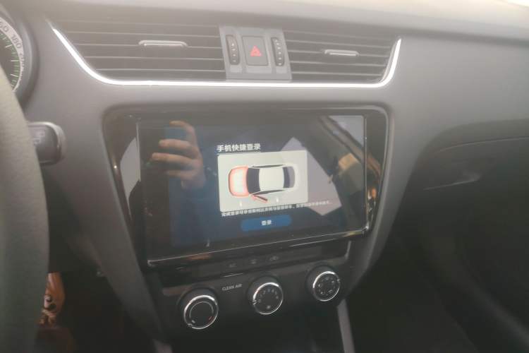 Used Skoda Octavia 2019 TSI280 DSG Luxury Edition Station Wagon China VI Standard