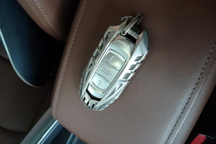 Used Geely Auto Emgrand X7 Sport 2021 1.8TD DCT Two-Wheel Drive Asian Games Edition
