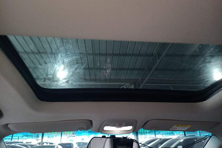 Used Buick GL6 2018 18T 5-Seater Elite Version
