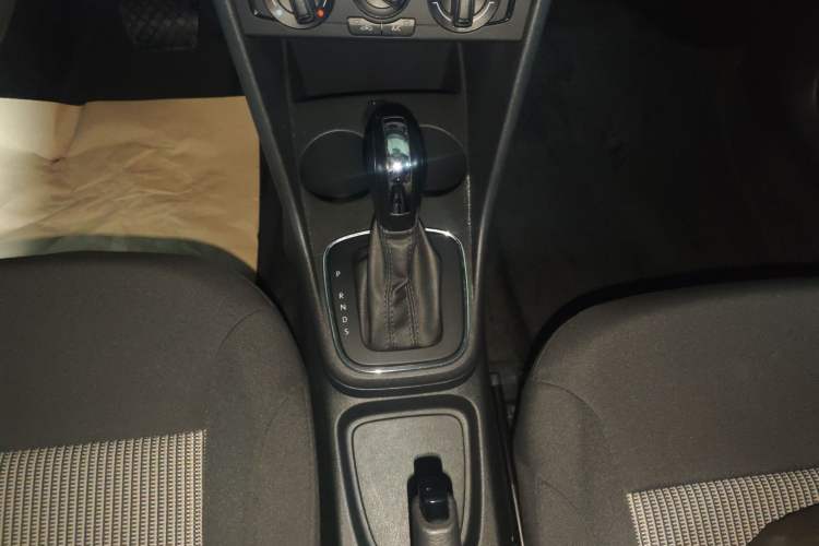 Used Volkswagen Polo 2016 1.4L Automatic Trendy Model
