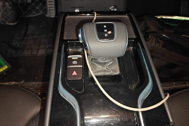 Used Hongqi E-QM5 2024 500km Range Edition
