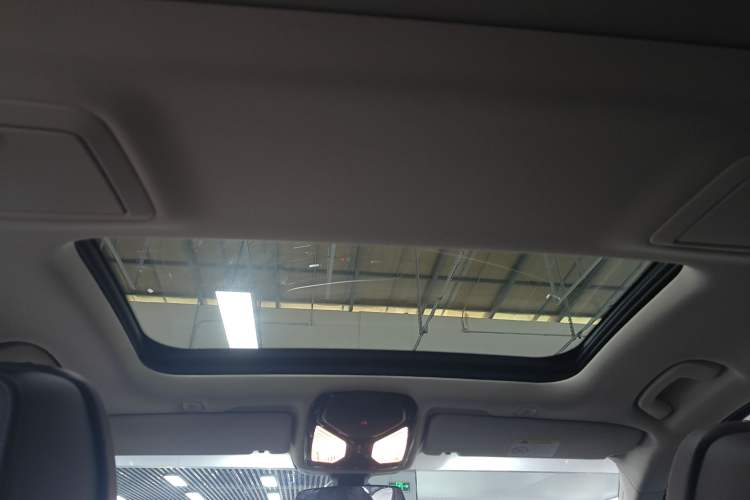 Used BMW 5 Series New Energy 2020 Mileage Upgrade Version 530Le Pioneer Edition