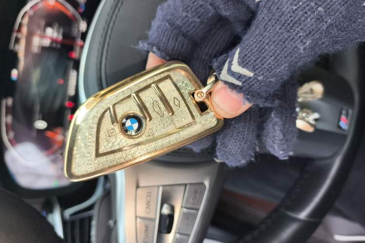 Used BMW 5 Series 2022 Second Facelift 525Li M Sport Package
