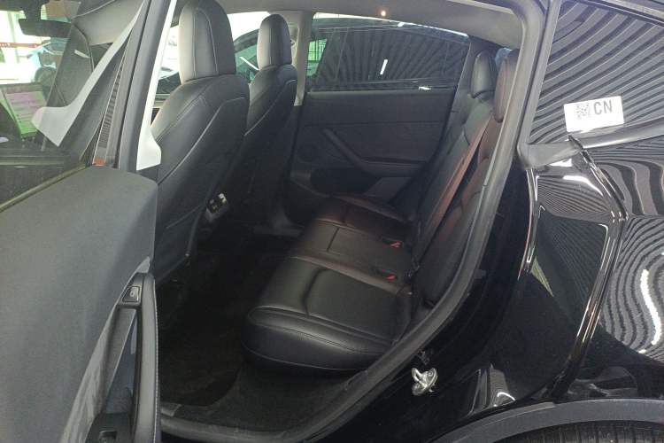 Used Tesla Model Y 2021 Standard Range Rear-Wheel Drive Version
