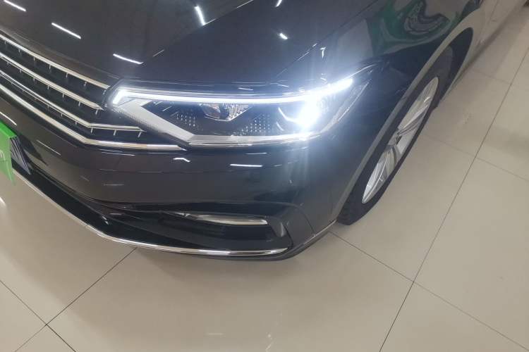 Used Volkswagen Magotan 2023 2 Million Units Limited-Edition 280TSI DSG Comfort Version