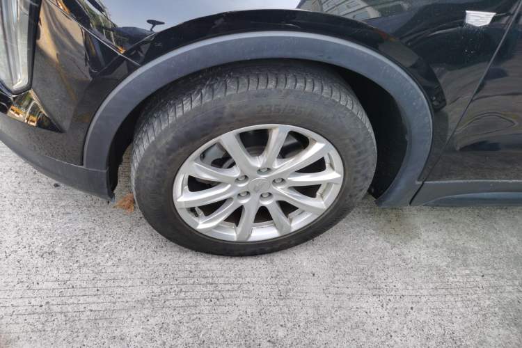 Used Cadillac XT4 2018 28T Two-Wheel Drive Tech Version
