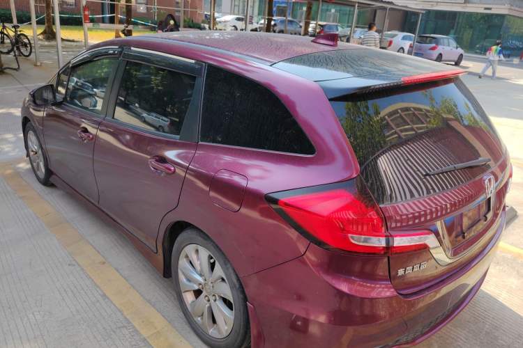 Used Honda Jade 2017 1.8L automatic Comfort version 5 seats