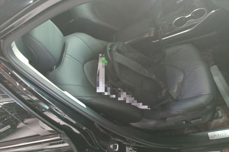 Used Toyota Highlander 2024 2.5L Smart Electric Hybrid Dual-Motor Two-Wheel-Drive Prestige Version 7 Seats
