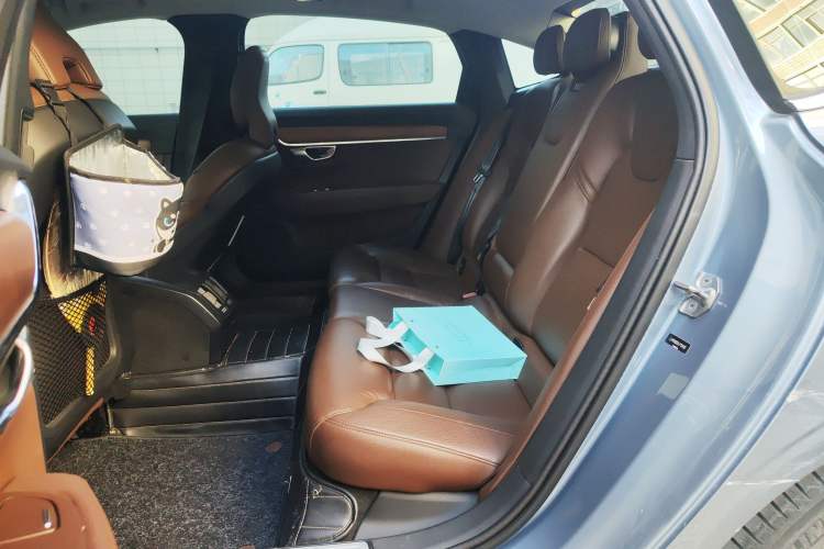 Used Volvo S90 2020 T5 Zhiyi Luxury Edition