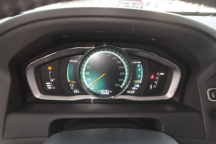 Used Volvo XC60 2017 T5 AWD Smart Upgrade Edition