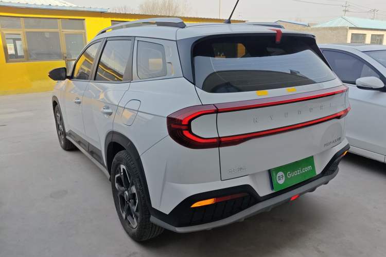 Used Hyundai ix35 2023 Musso 2.0L Deluxe Edition DLX
