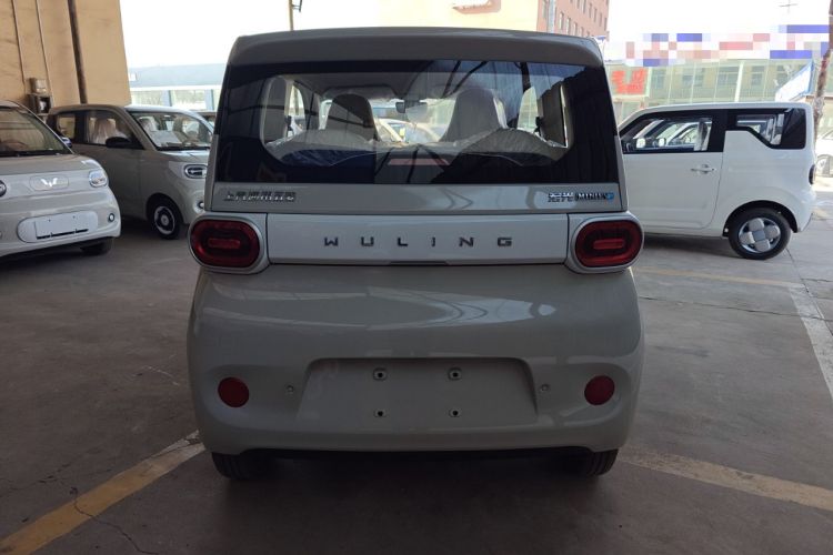 Used Wuling Hongguang MINIEV 2024 3rd Generation 215km Youth Edition