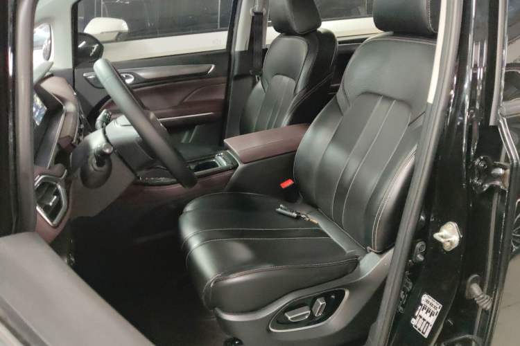 Used GAC Trumpchi M6 2023 PRO 270T DCT Luxury Edition