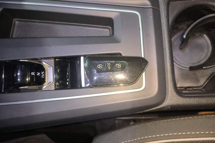 Used Volkswagen Golf 2021 280TSI DSG R-Line
