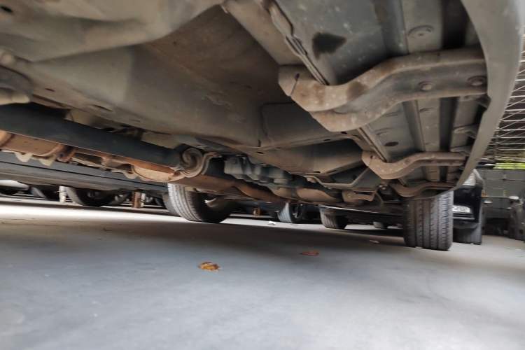 Used Chevrolet Captiva 2015 2.4L 4x4 Flagship Edition 7-Seater
