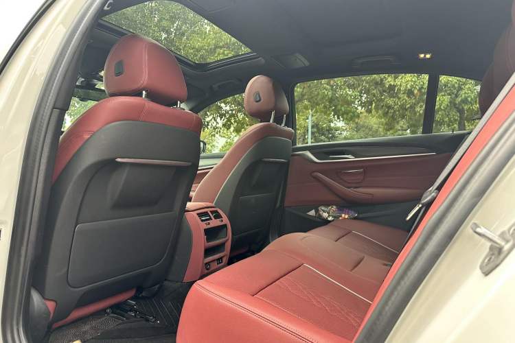 Used BMW 5 Series 2023 Restyled 530Li Leading Edition M Sport Package
