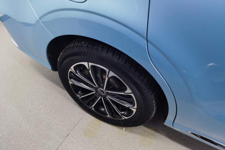 Used Roewe iMAX8 2022 400TGI Prestige Edition
