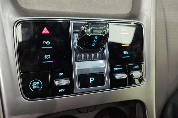 Used BYD Seal 07 DM-i 2025 Intelligent Driving Version DM-i 1.5L 125 km Prestige Edition
