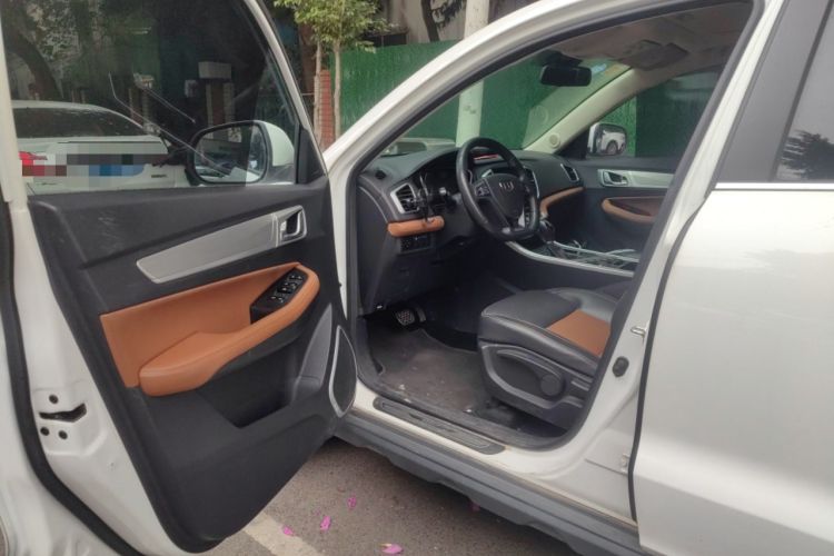 Used Geely Auto Vision X6 2018 1.4T CVT 4G Connected Luxury Version