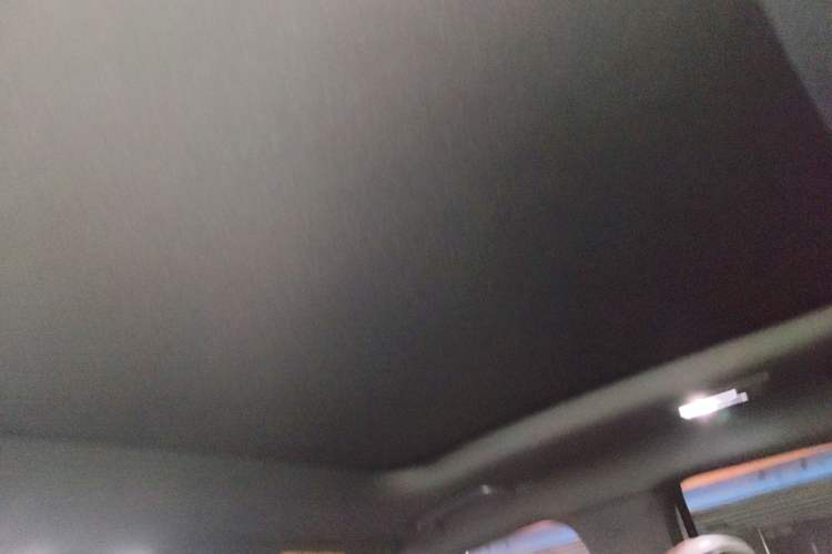 Used Changan UNI-V 2022 1.5T Prestige Version
