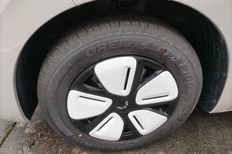 Used Wuling Hongguang MINIEV 2025 Four-Door Version Advanced Edition