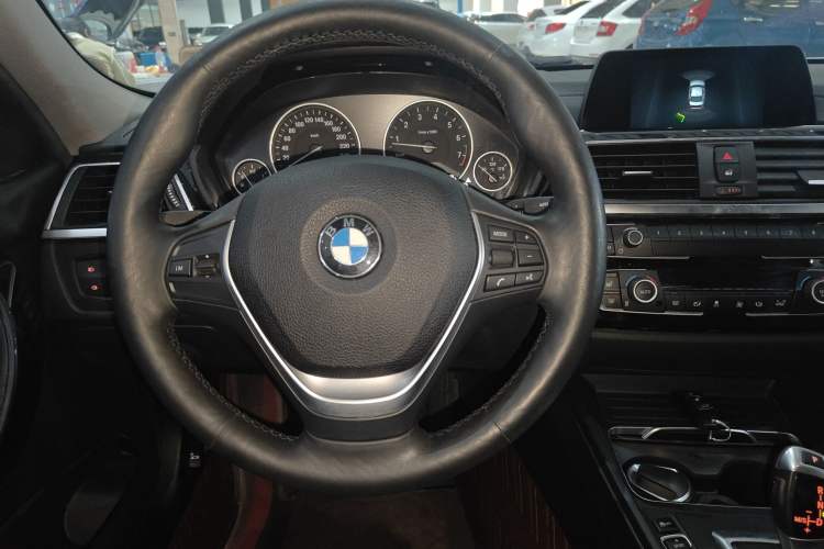Used BMW 3 Series 2018 320Li Fashion Model
