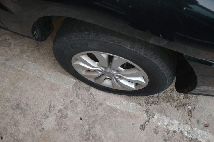 Used Kia Sportage 2013 2.0L Manual Two-Wheel Drive GL Trim
