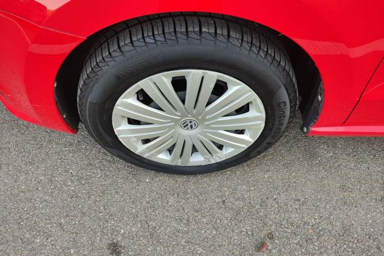Used Volkswagen Polo 2016 1.6L Automatic Comfort Model