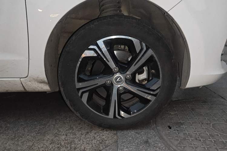 Used Oshan Benni E-Star 2020 Heart Edition Lithium Iron Phosphate (31.95 kWh)