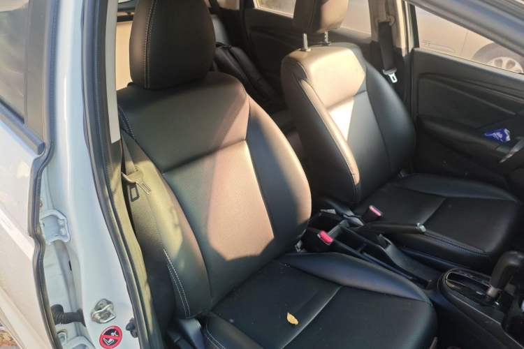 Used Honda Fit 2018 1.5L CVT Comfort Sunroof Version
