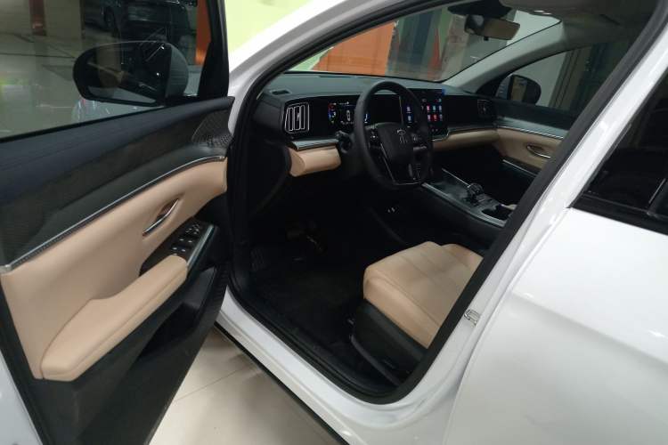 Used BYD Song Pro New Energy 2025 Second-Generation DM-i 75KM Leading Edition
