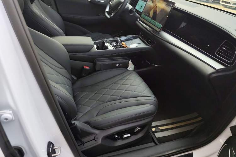 Used BYD Sealion 07 EV 2025 610 Zhihang Edition