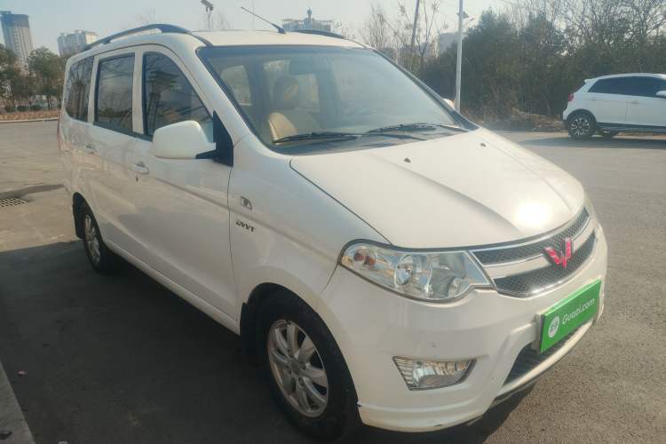 Used Wuling Hongguang 2014 1.5L S Standard Version
