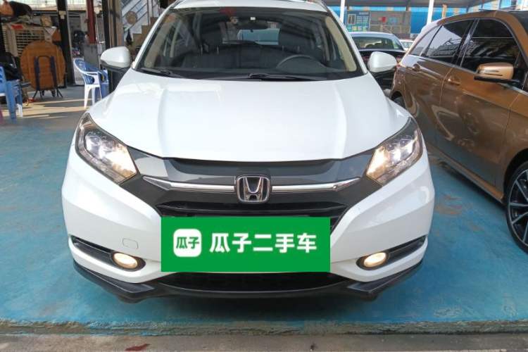 Used Honda Vezel 2015 1.8L CVT 2WD Luxury Model
