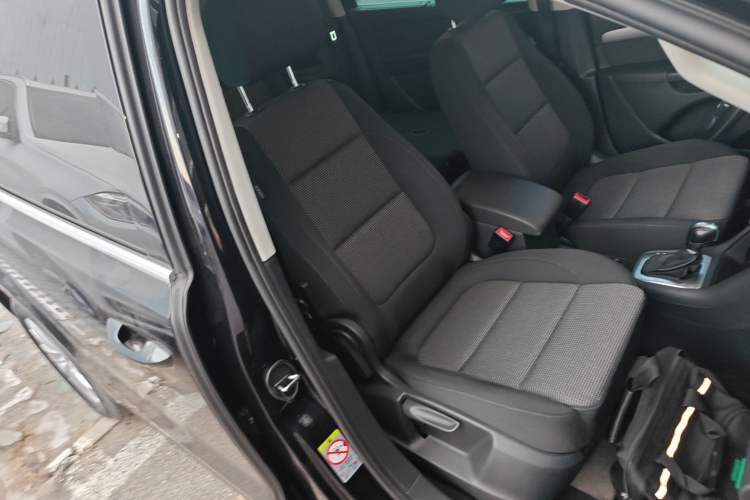 Used Volkswagen Sharan 2014 2.0 TSI Standard Model
