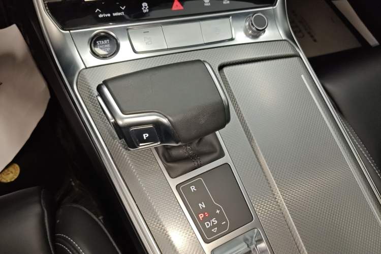 Used Audi A6L 2025 45 TFSI Prestige Dynamic Edition
