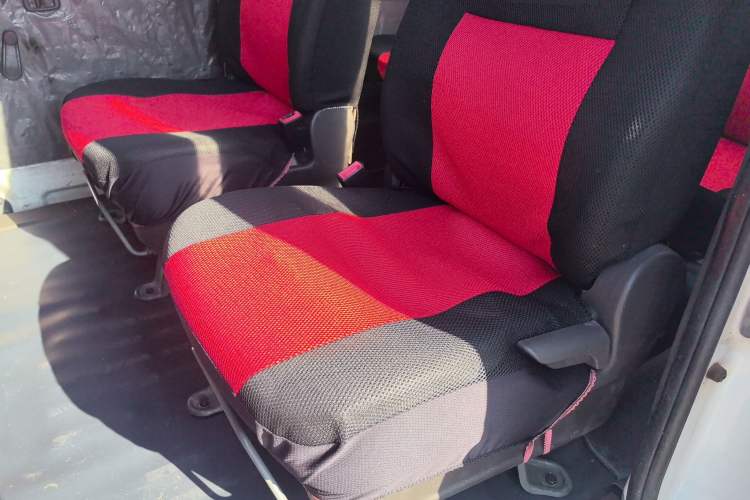 Used Wuling Rongguang V 2016 1.5L Standard Version