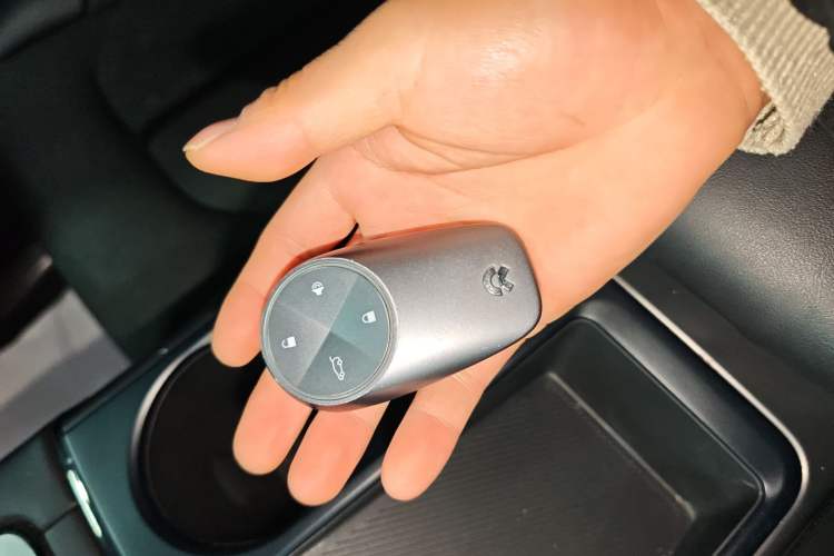 Used Nio EC6 2020 605 km Sport Edition
