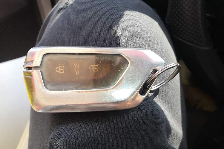 Used Volkswagen Lamando 2023 Lavida L 280TSI DSG Cool & Spicy Edition
