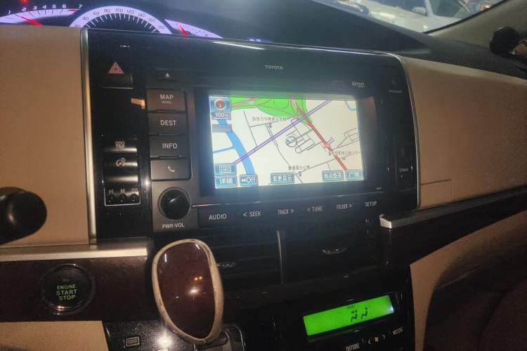 Used Toyota Previa 2012 2.4L 7-Seater Luxury Edition