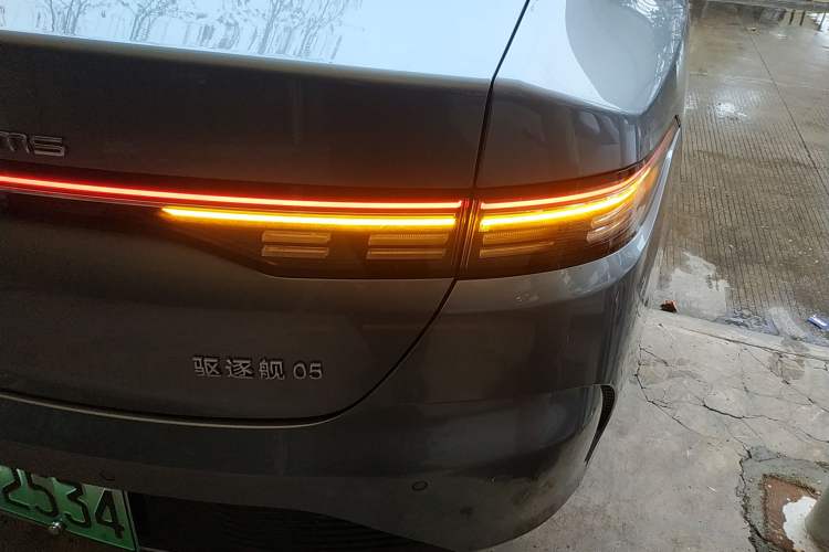 Used BYD Destroyer 05 2024 HONOR Edition DM-i 55KM Luxury Model
