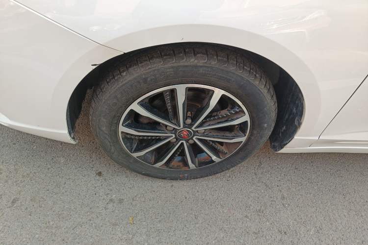 Used Roewe i5 2020 1.5L Manual 4G Connect Leehao Flagship Edition
