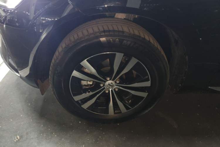 Used Volvo XC60 2025 B5 4x4 Smart Luxury Edition
